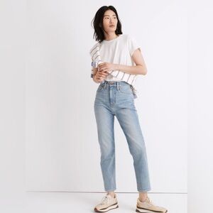 Madewell the Mom Jean in Mayes Women's Light Blue Jeans